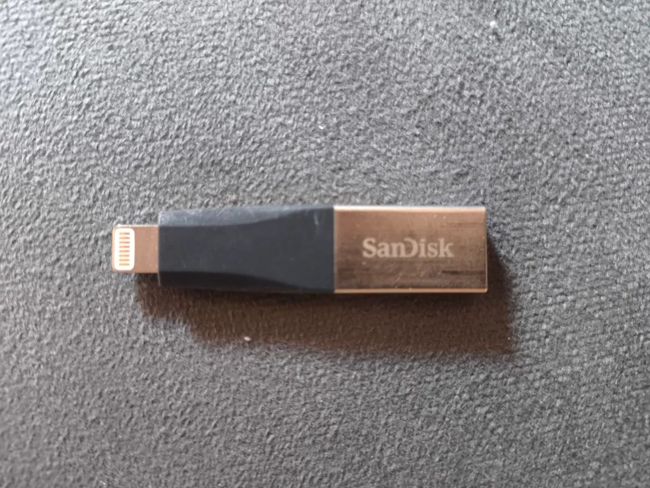 Pen Drive Sandisk iXpand Lightning