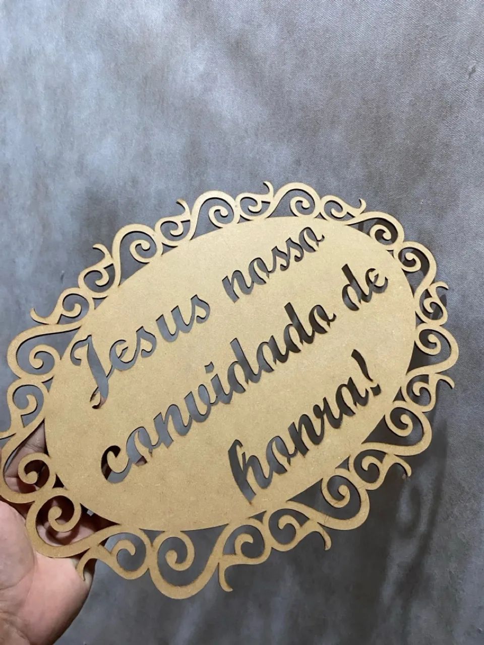 Placa Decorativa Jesus Nasceu - Foto 3