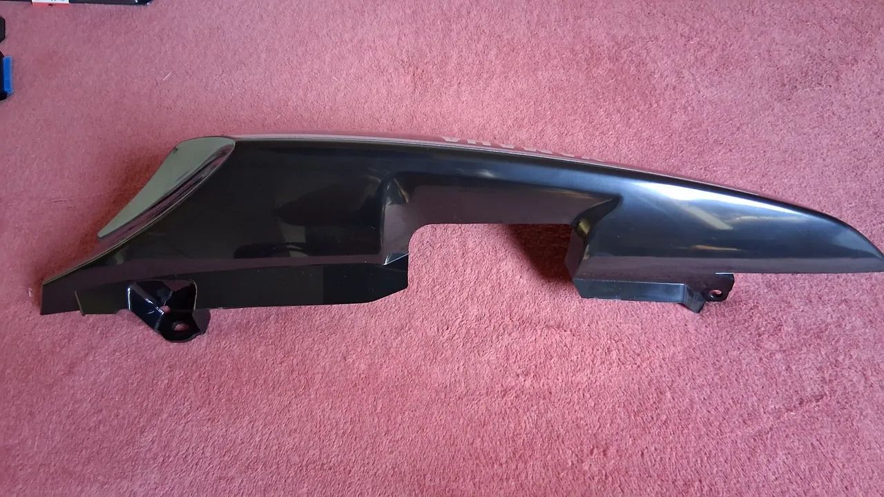 Carenagem Rabeta Lateral direita factor - Foto 2