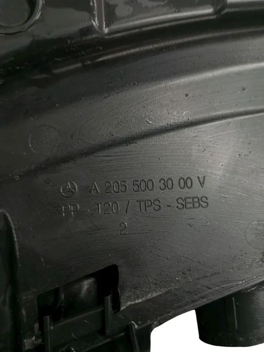 ACABAMENTO SUPERIOR RADIADOR MERCEDES C300 DO MERCEDES C300 2020/2020 - Foto 5