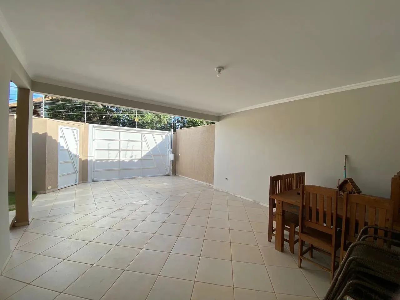Casa Térrea dos Sonhos no Carandá Bosque  Conforto, Espaço e Lazer! - Foto 3