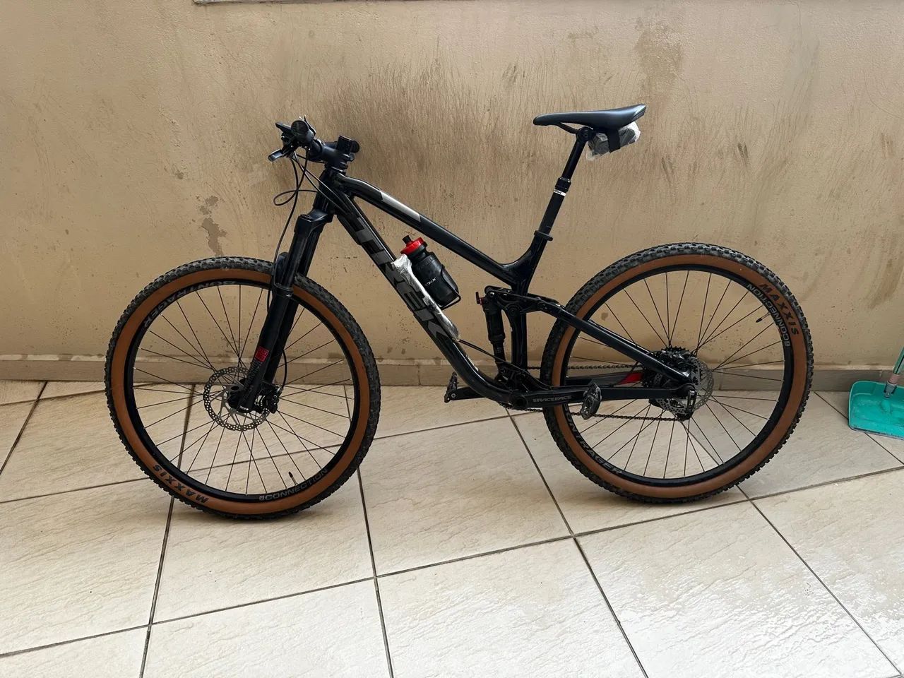Trek Full Suspension Fuel EX 5