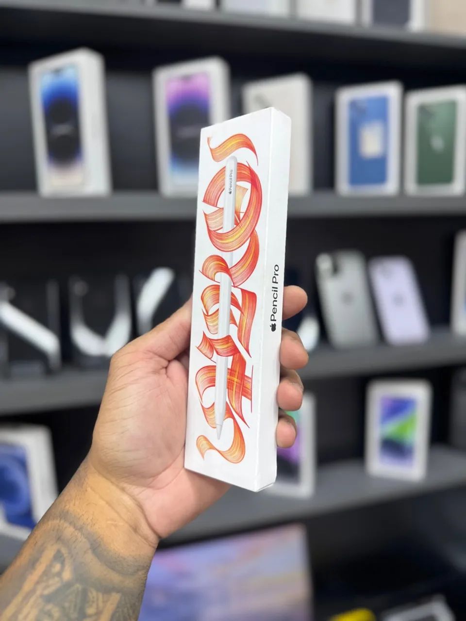 Apple Pencil Pro - Lacrada (Loja Física em Santos)