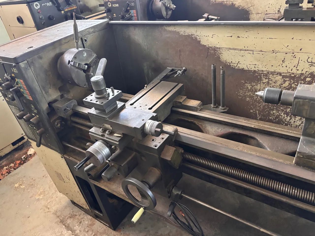 Torno Mecânico ROMI I-20 - Ideal para Usinagem - Foto 5