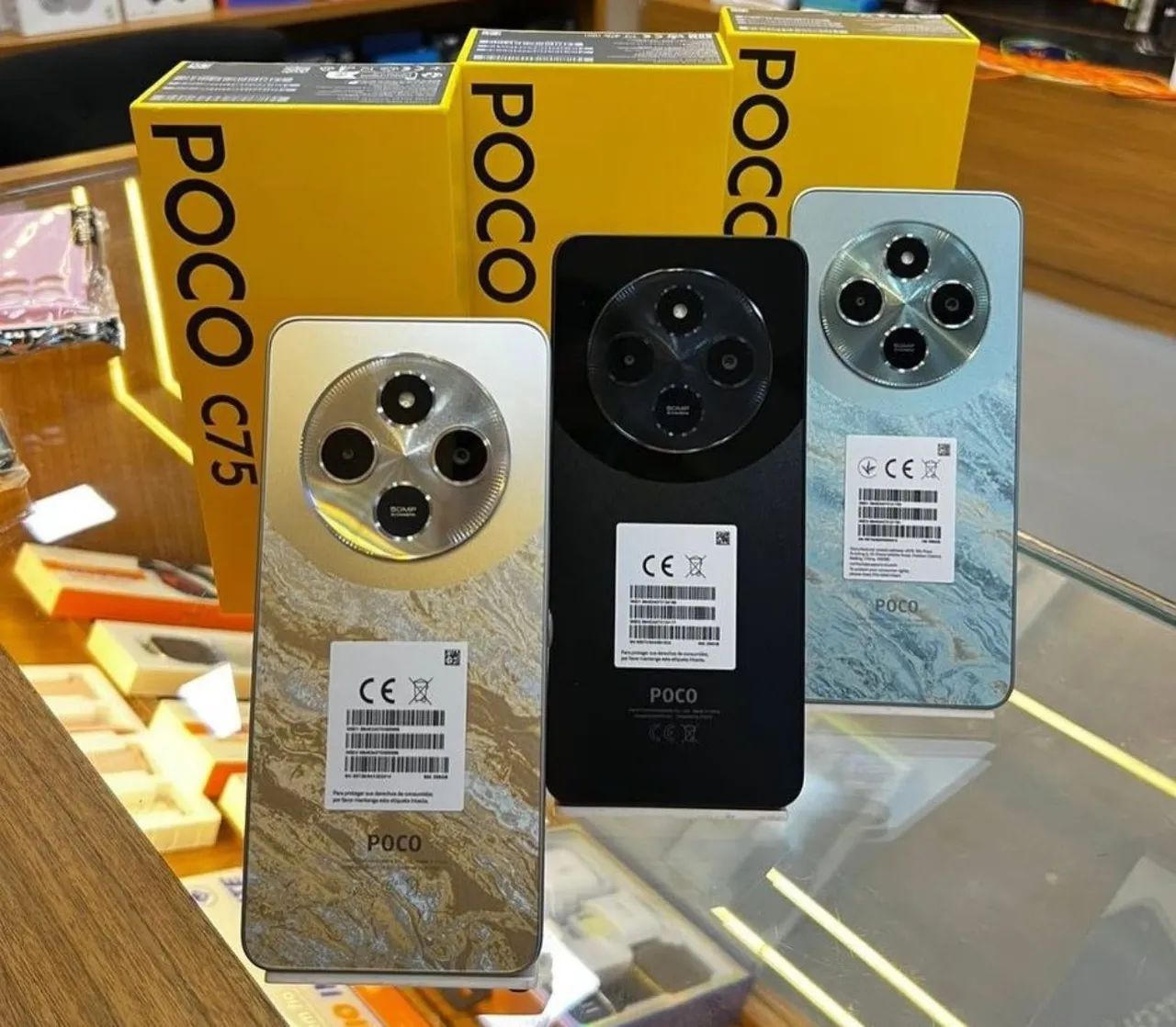 Lacrados POCO C75 256gb 6gb ram tela 6,74