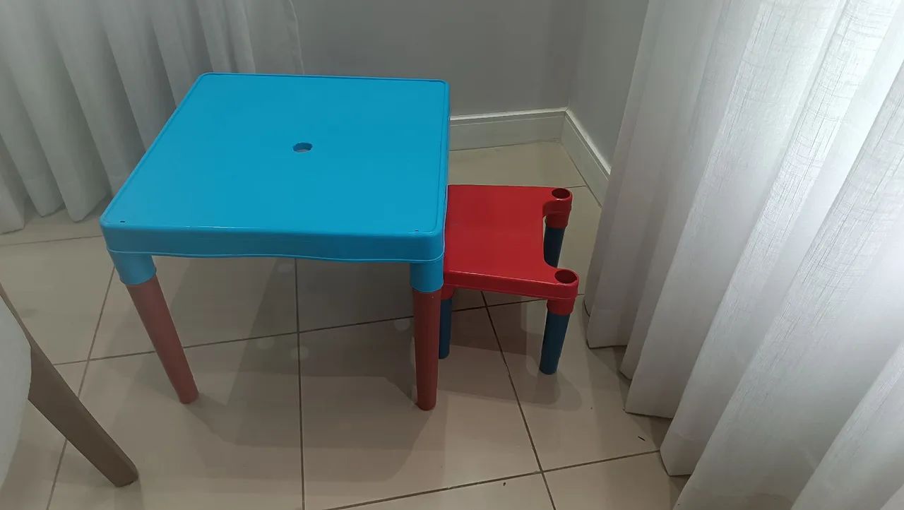 Mesa infantil atividades estudos alimentação  - Foto 2