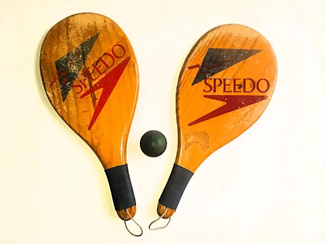 Kit Raquetes frescobol  Speedo e 1 Bola Mercur USADOS
