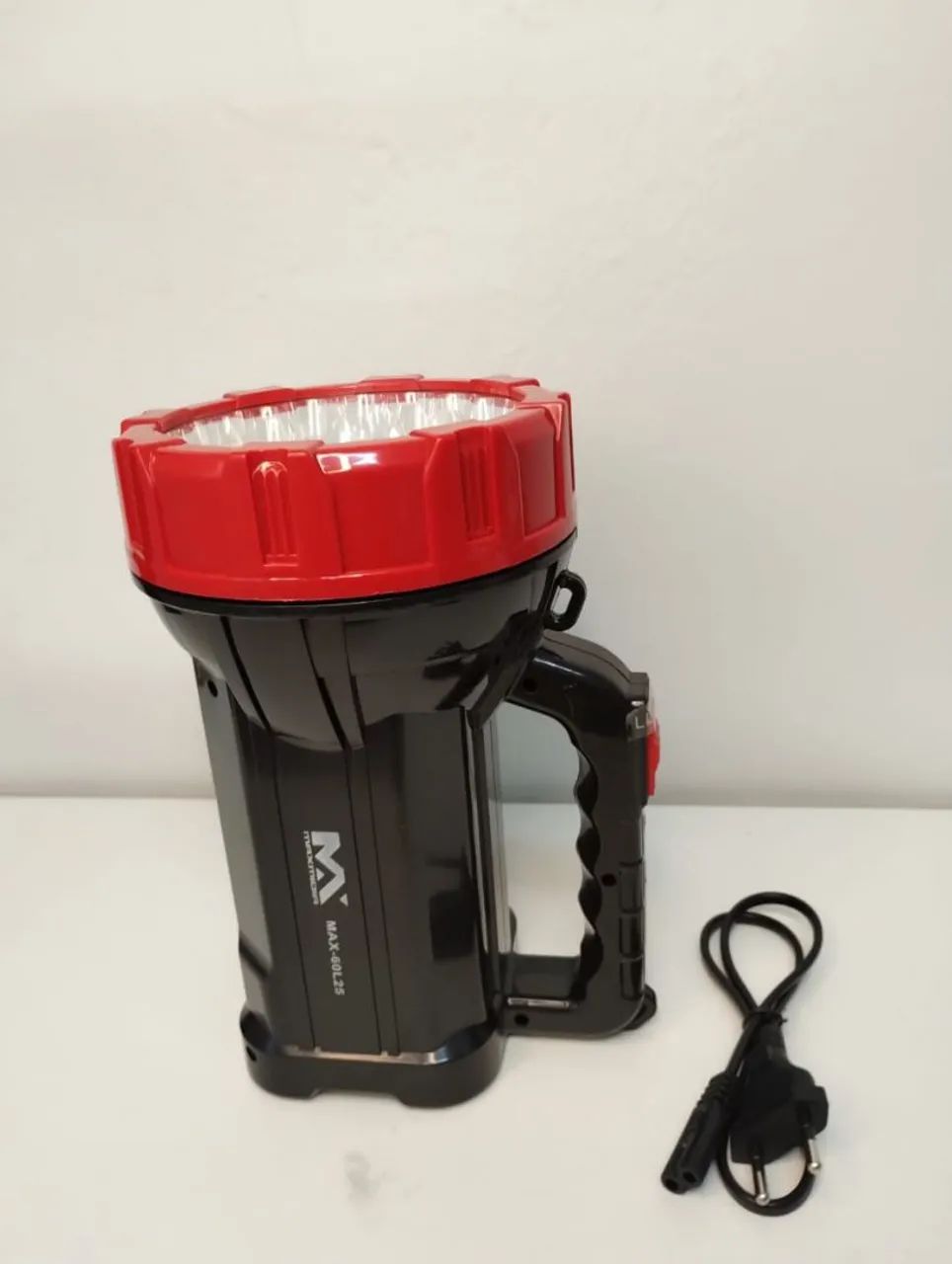 Lanterna Recarregável MAX-60L25 - Foto 3