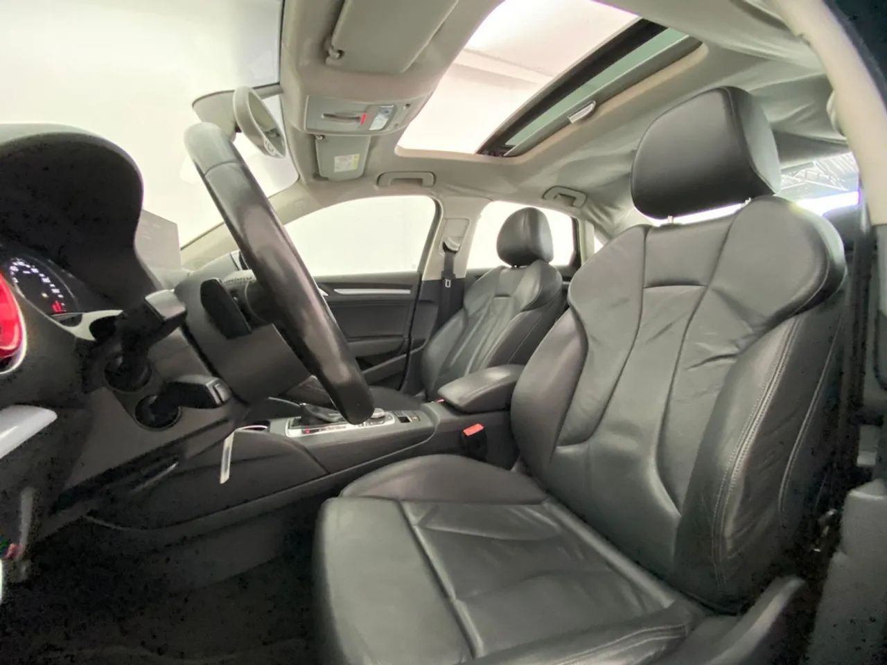 Audi A3 Sedan Gasolina Automático - Foto 4