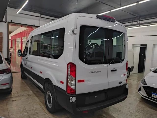 Ford Transit 15 lugares completa câmbio automático zero km Ano 2024 - Foto 5