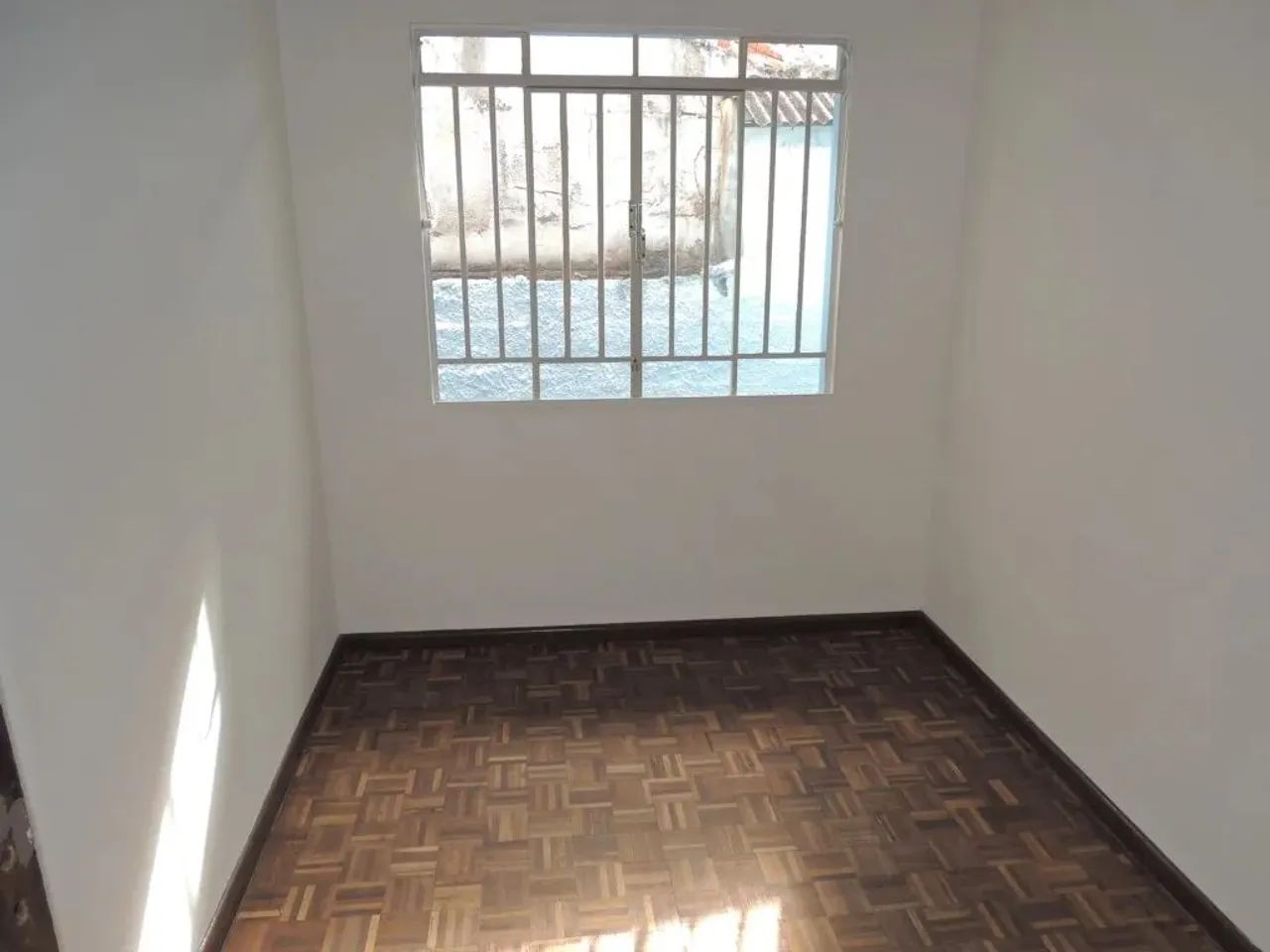 CASA EM ALVENARIA 3 QUARTOS - NOVO MUNDO - CASA 2 - FUNDOS COM ENTRADA INDEPENDENTE - Foto 5