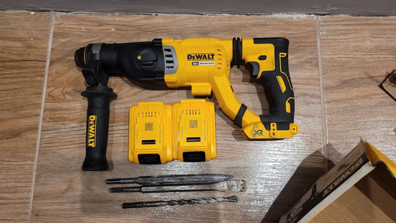 Martelete Perfurador E Rompedor Dewalt Modelo Dch263b 20v