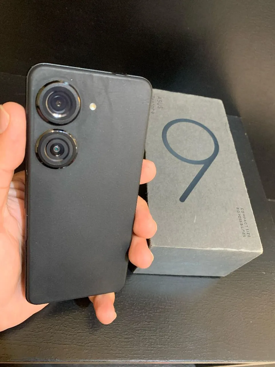 Zenfone 9 (Asus)