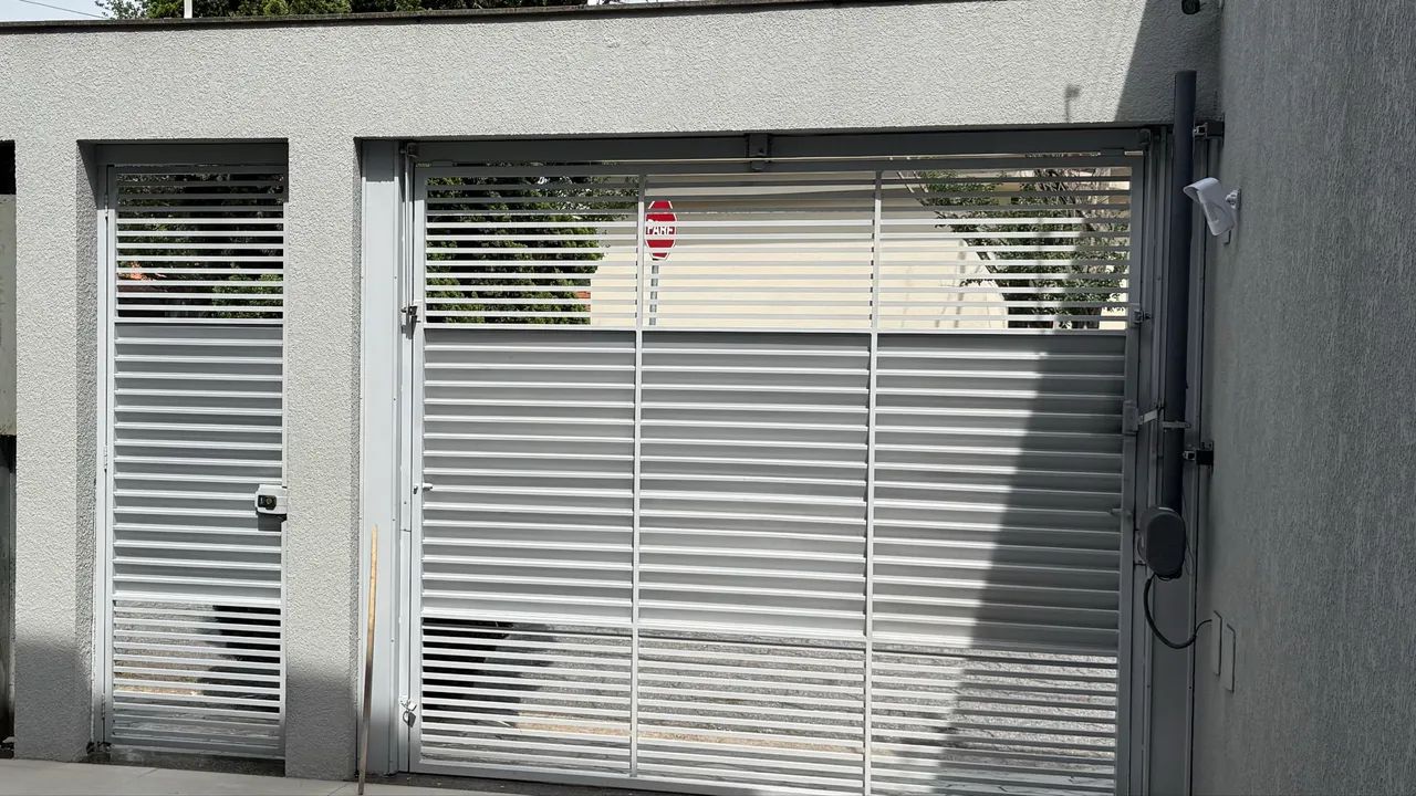 Portão usado   - Foto 2