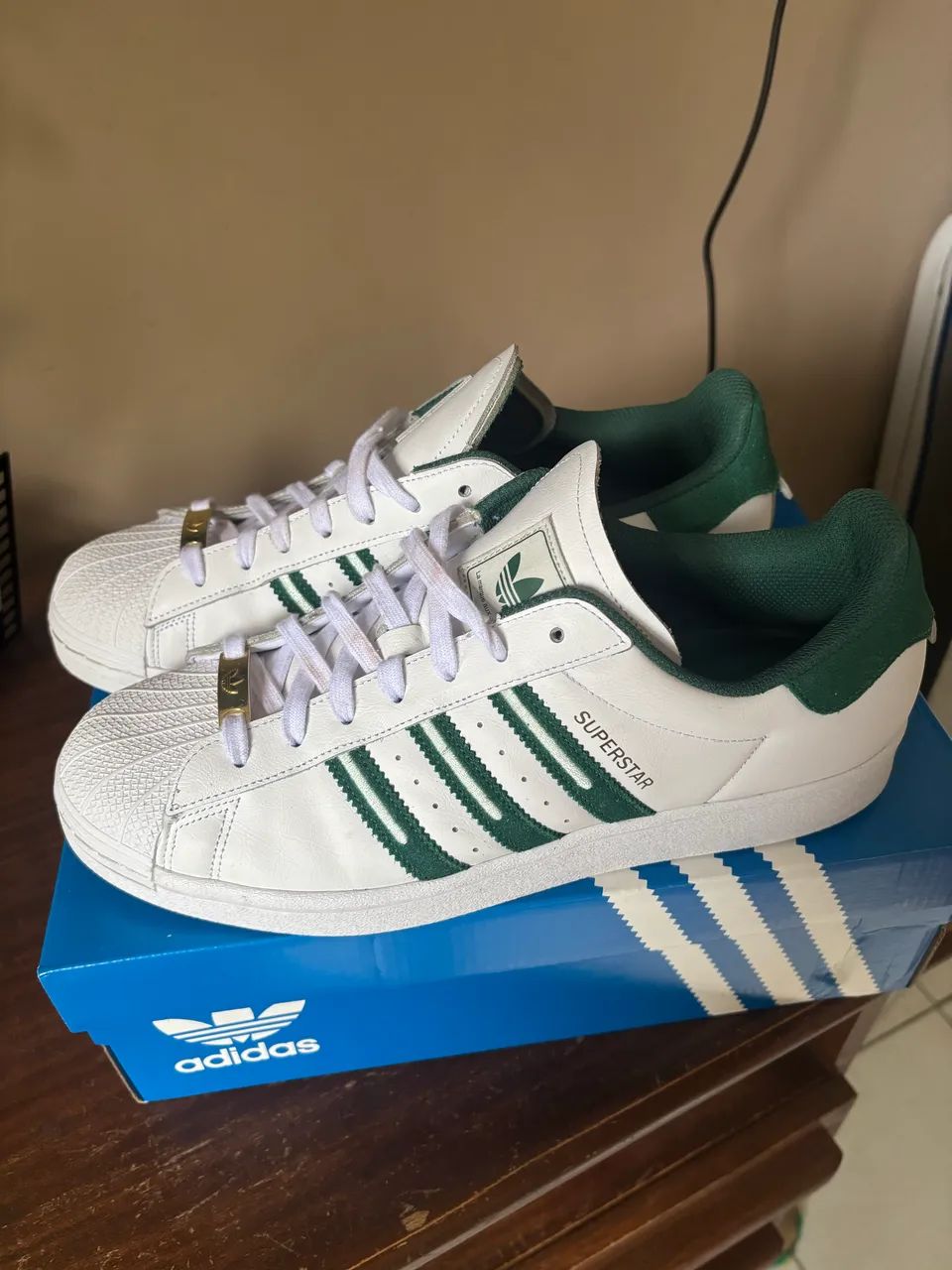 Adidas Superstar 43