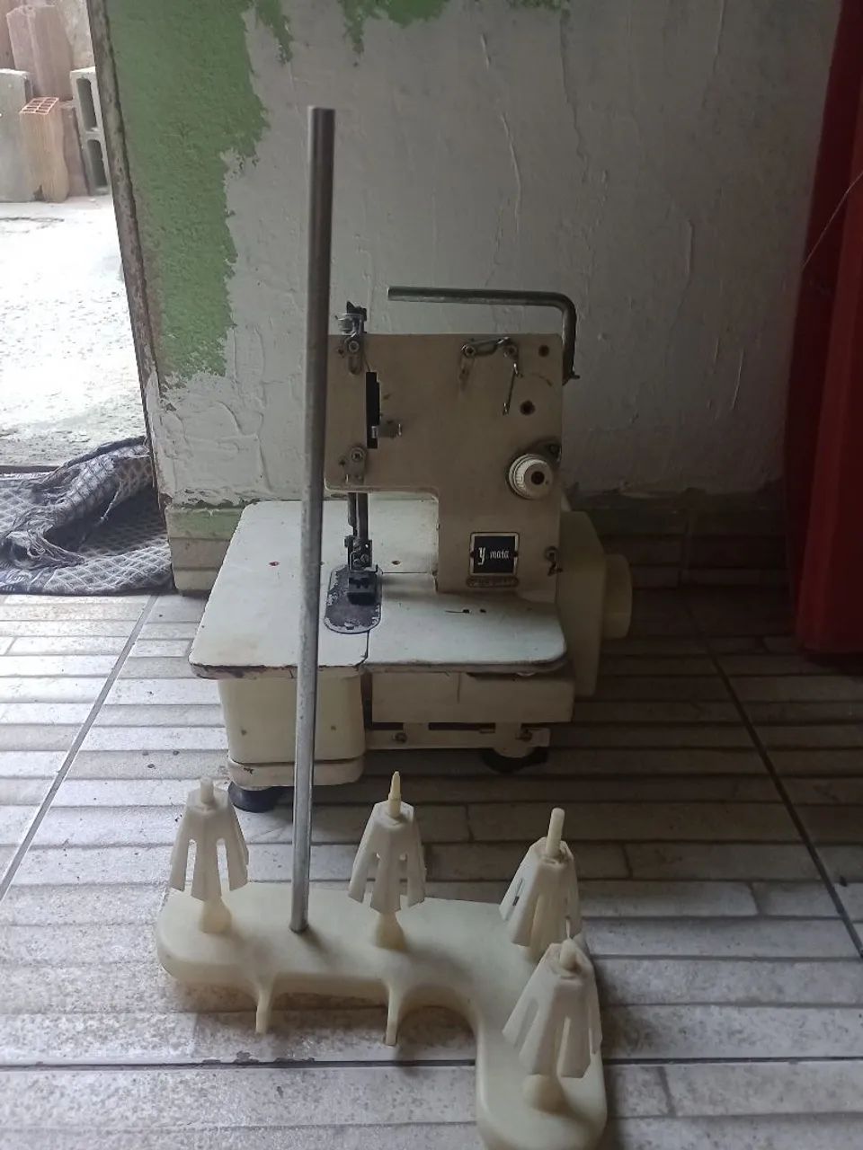 20ドラクマ 1998年製 25枚入り+24 = 49 total Máquina overlock Yamata GK 257 - Eletroportáteis Para Cozinha e