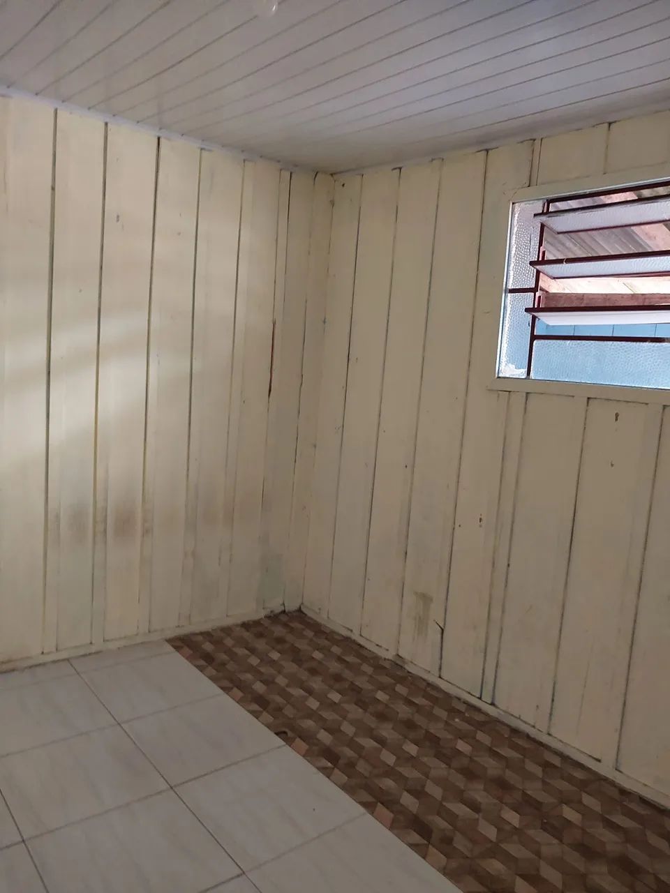 Alugo kitinete 