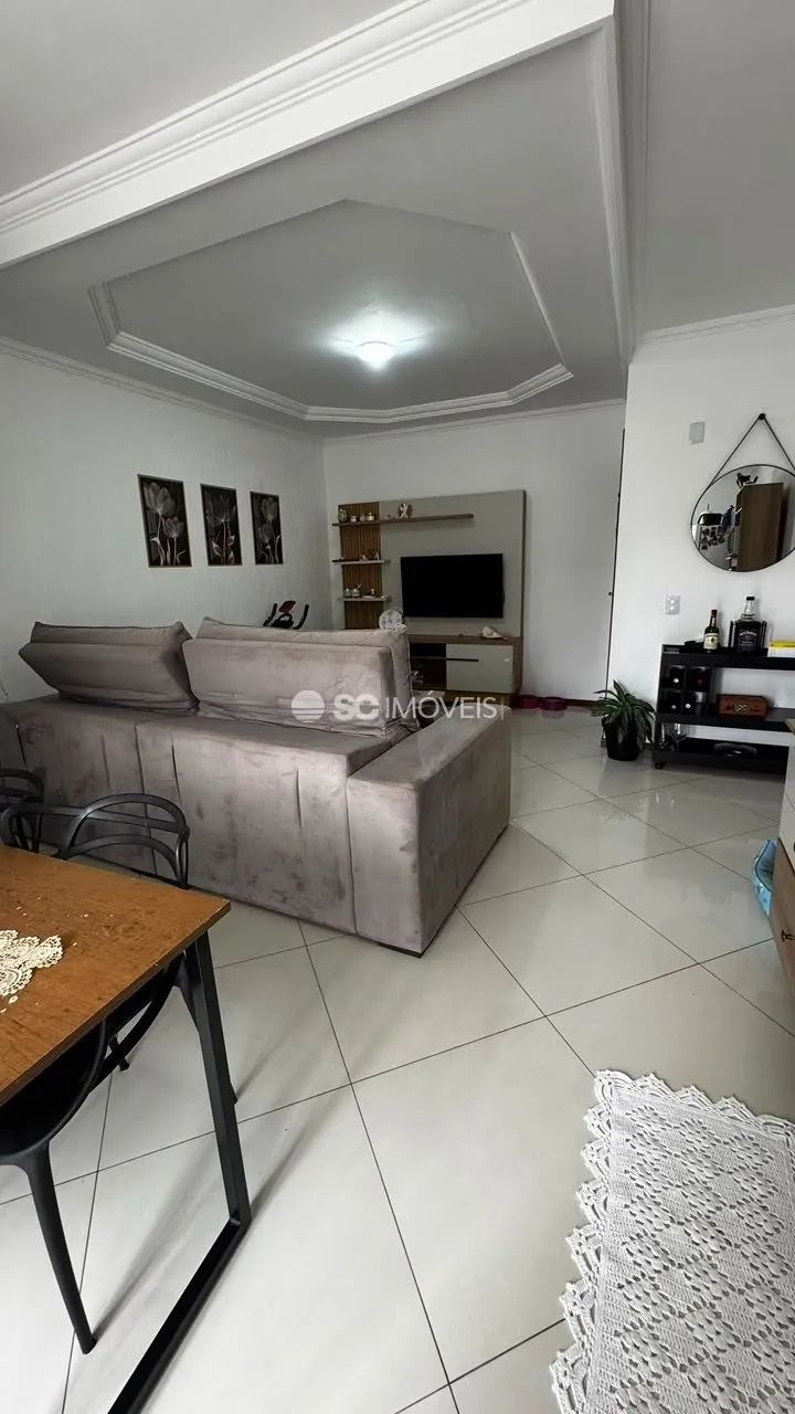 Apartamento bem localizado 2 dormitórios com suíte - Foto 4