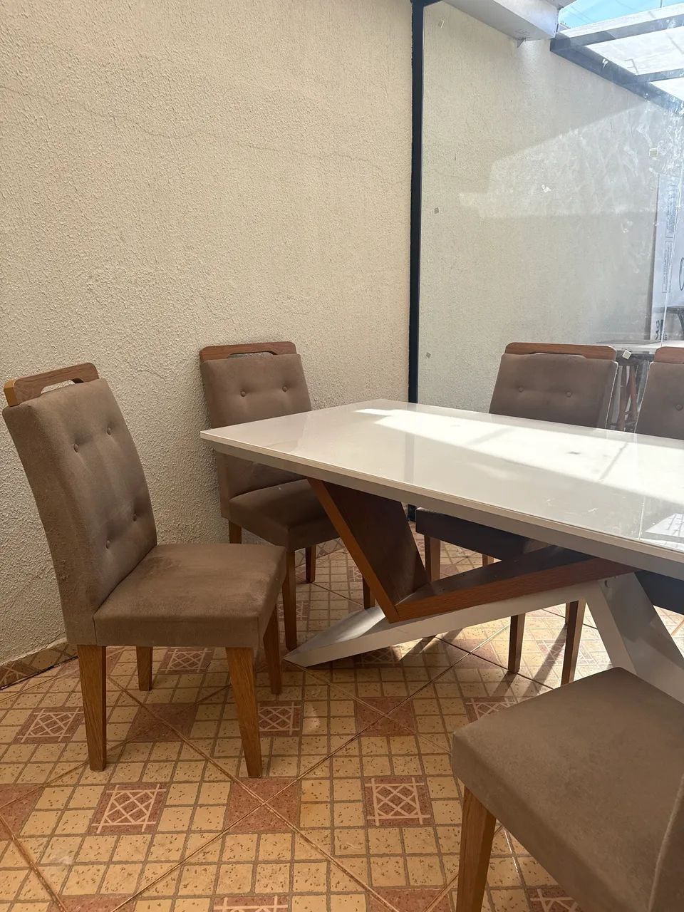 Mesa e cadeiras  - Foto 3