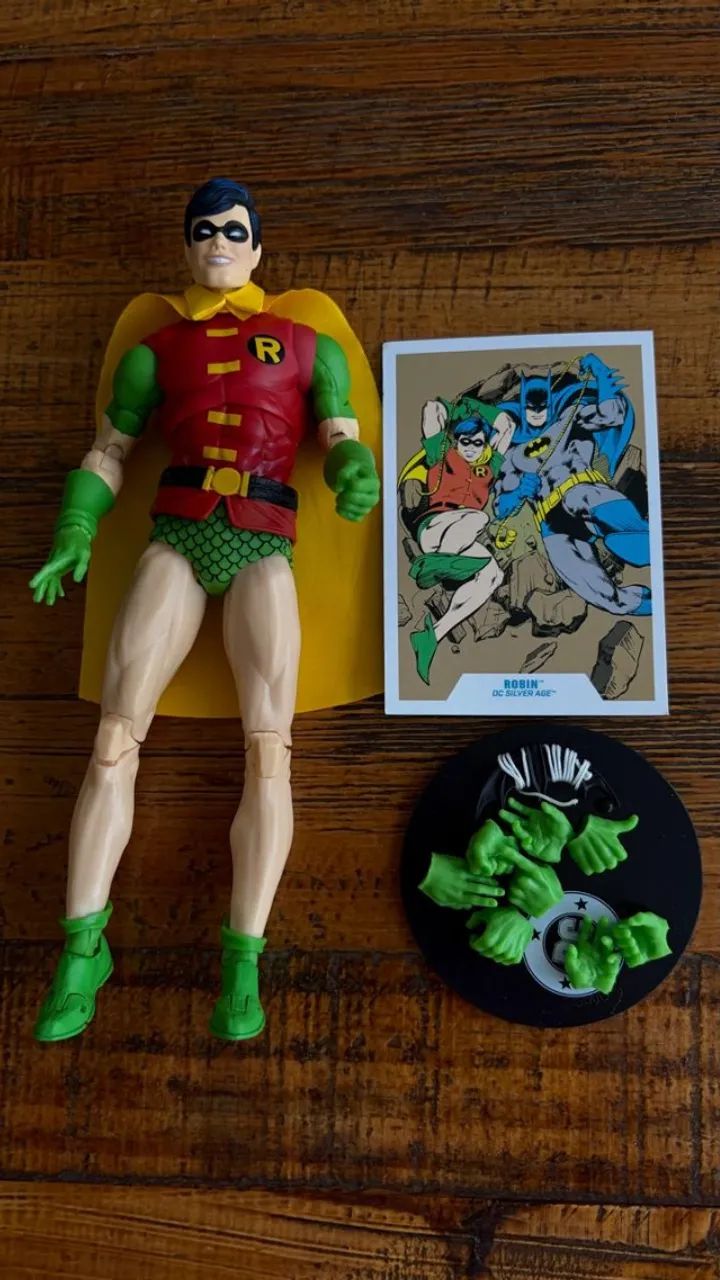 Robin Silver Age Dc Multiverse Mcfarlane !!