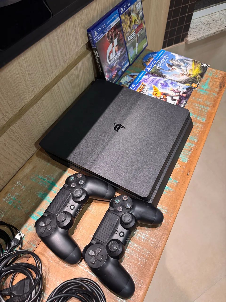 Ps4 slim 500GB