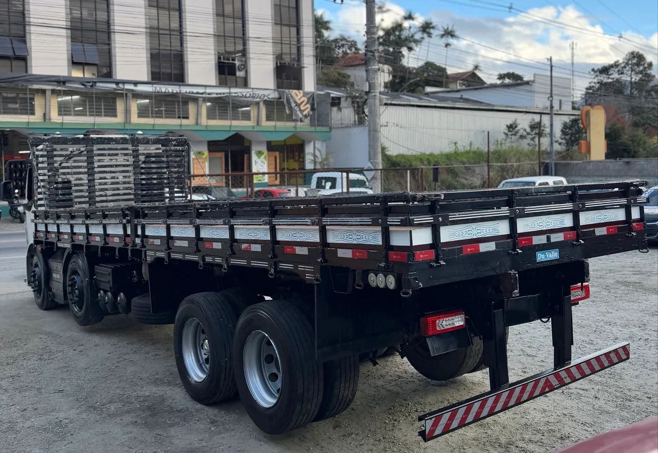 Volvo Vm 270 8x2 2014  - Foto 5