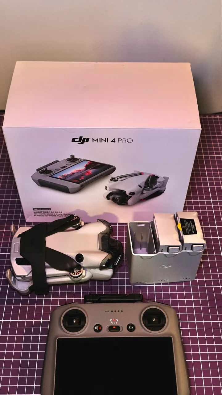 DJI Mini 4 Pro ? ESTADO DE NOVO (apenas 2 horas de voo)