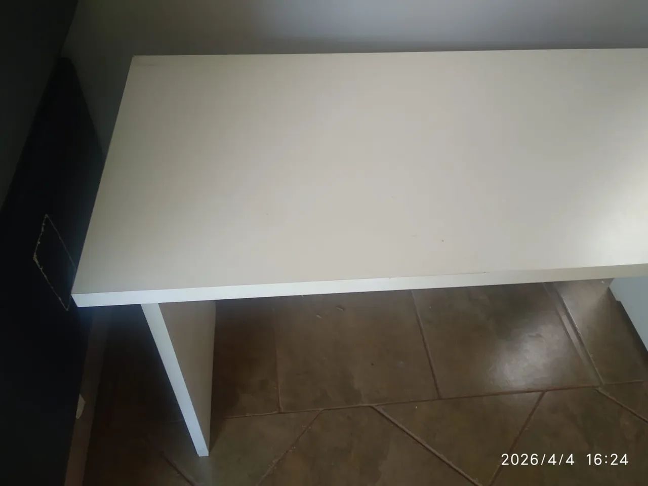 Escrivaninha simpre sem gavetas em MDF - Foto 3