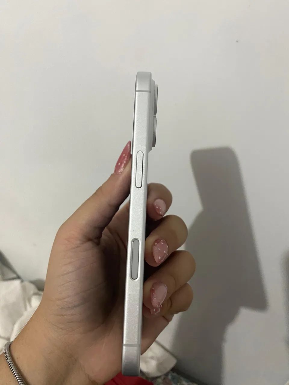 IPHONE 16 - Foto 2