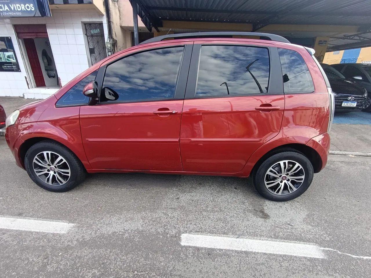 Fiat Idea Attractive 1.4 Fire Flex 8V 5P 2014 - Foto 4