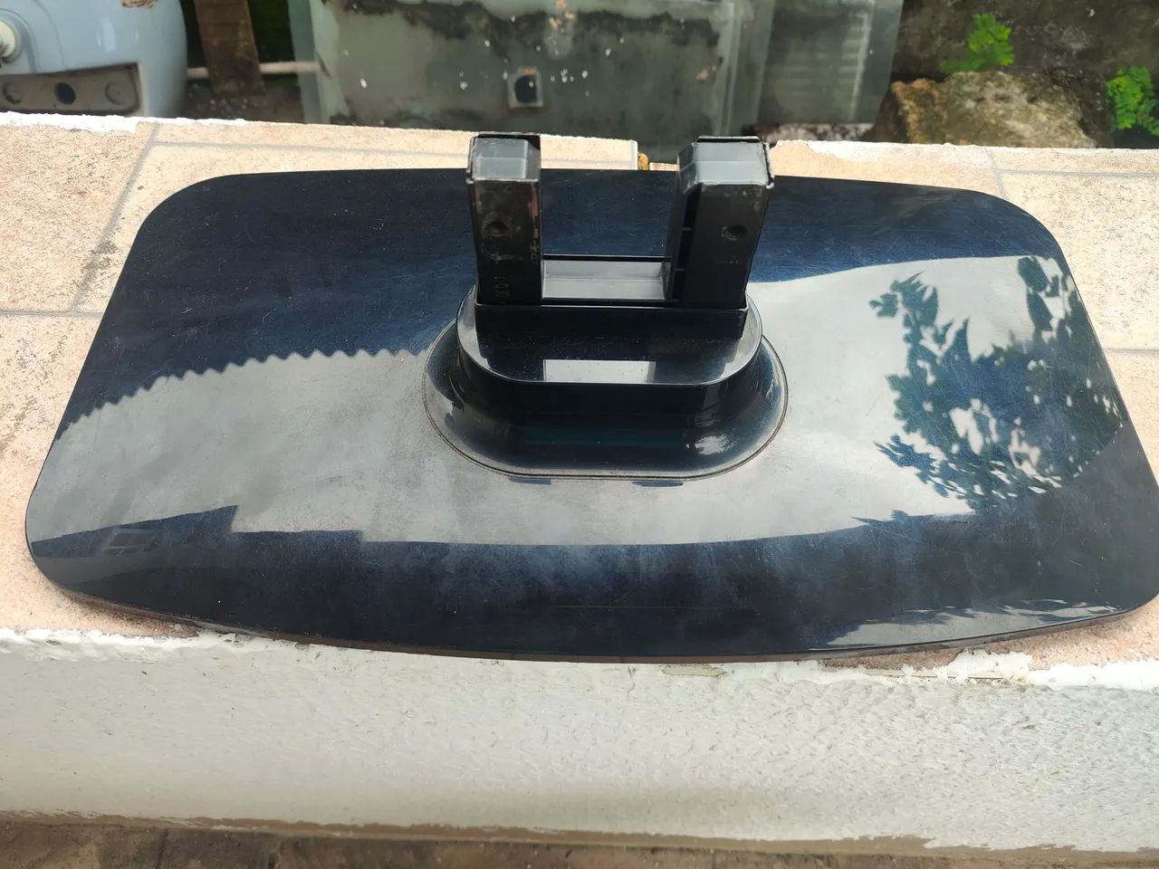 Pedestal da TV Philips 32 LCD modelo 32PFL3404/78