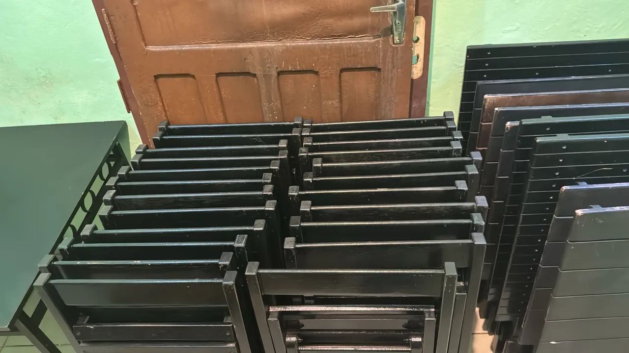 Vendo 10 jogos de mesa  - Foto 4