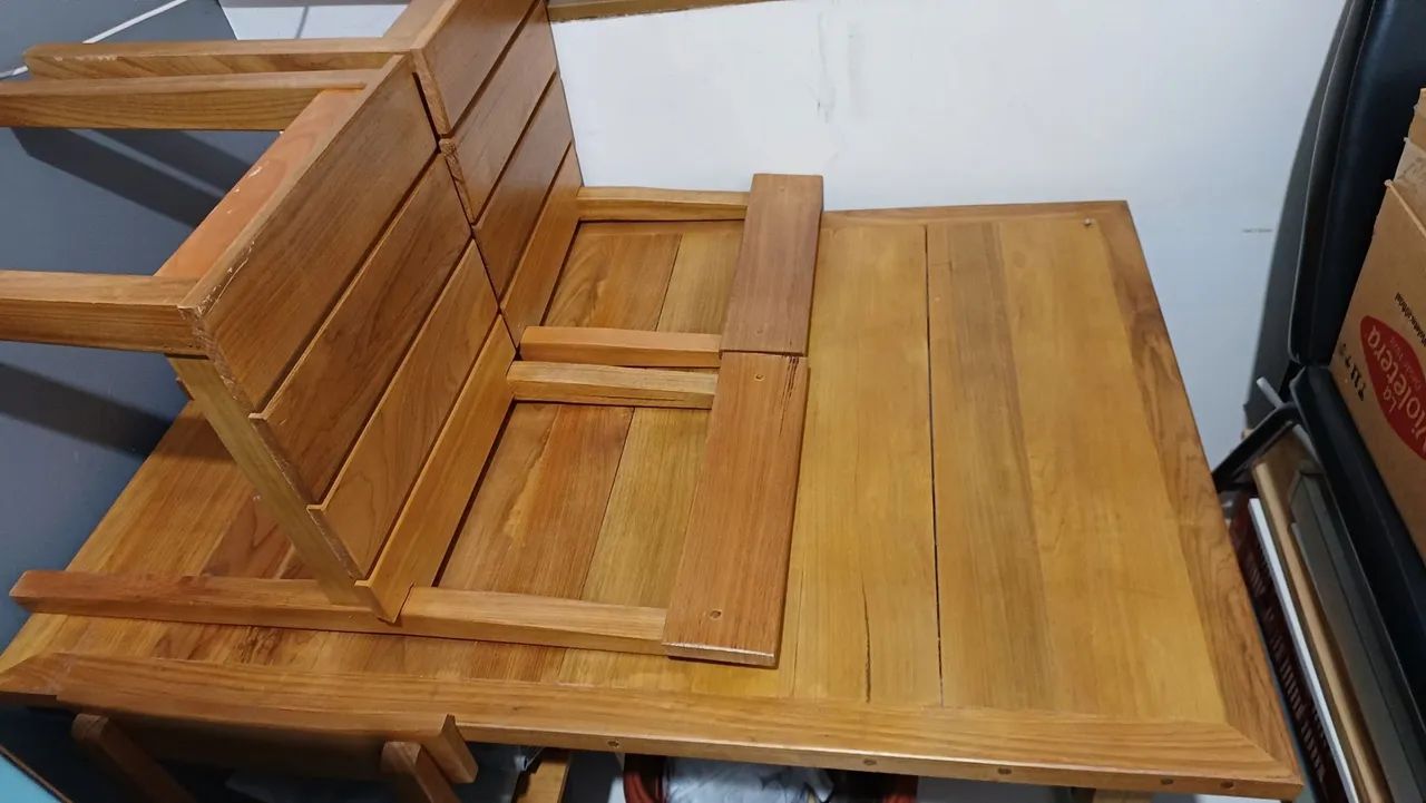 Mesa de madeira 4 lugares - Foto 2