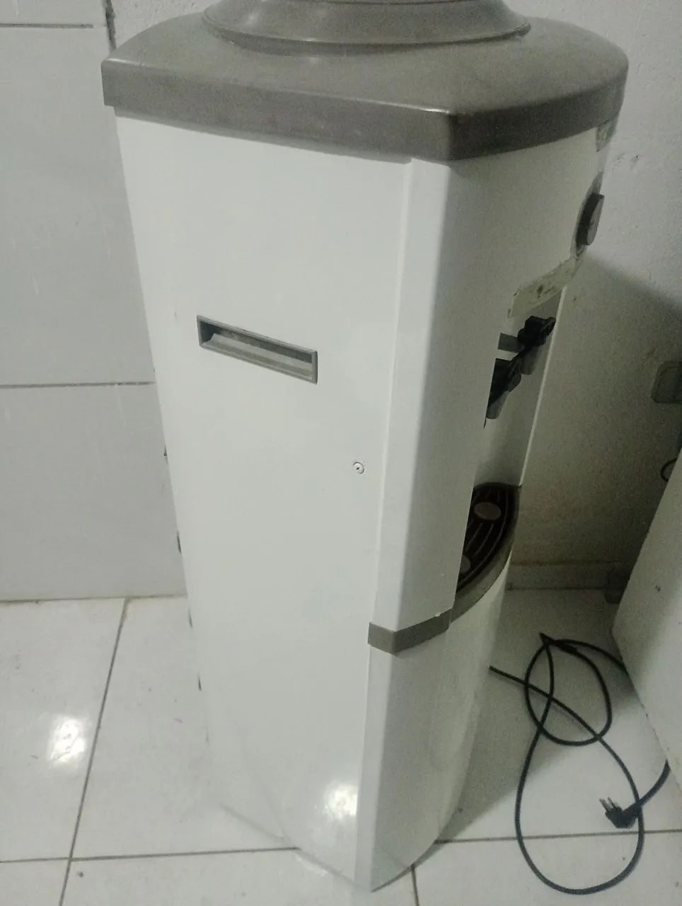 Vende-se um gelagua Esmaltec.  - Foto 3