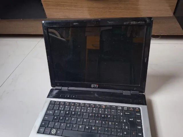 Notebook STi modelo antigo - Com sistema ChromeOS Flex - Foto 3