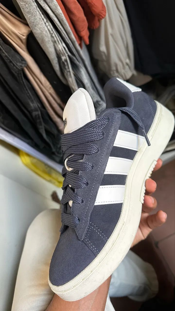 Tênis adidas original 