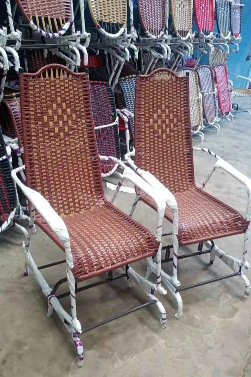 Cadeira de Balanço com Mola | Várias Cores | R$ 270 - Foto 5