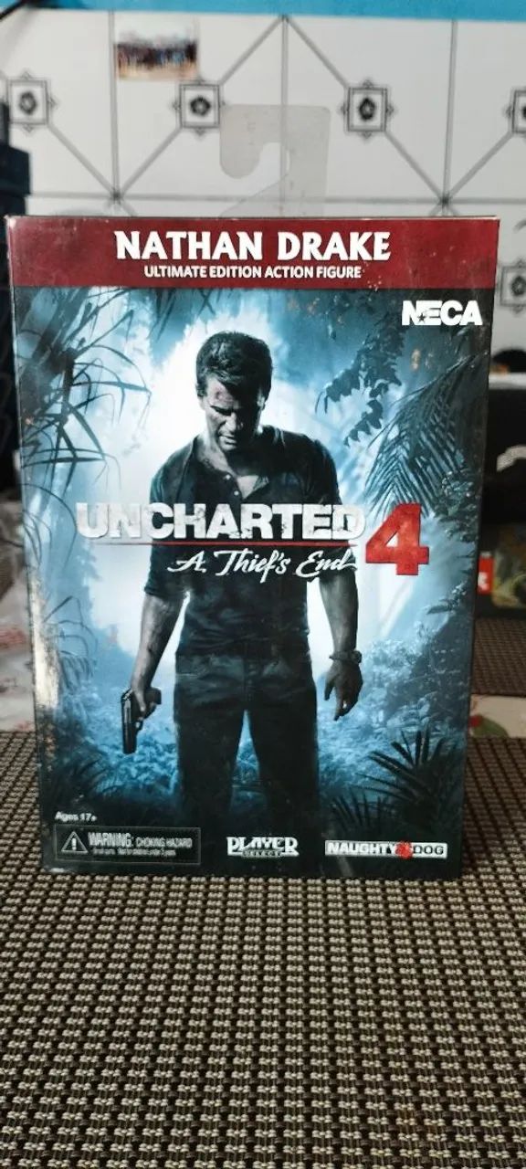 Action figure Drake uncharted NECA