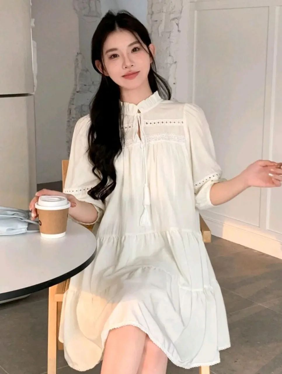 Vestido Soltinho Estilo Dazy Creme com Babados 125 Reais - Foto 3