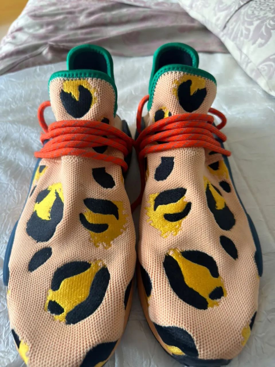 Tênis adidas Human race