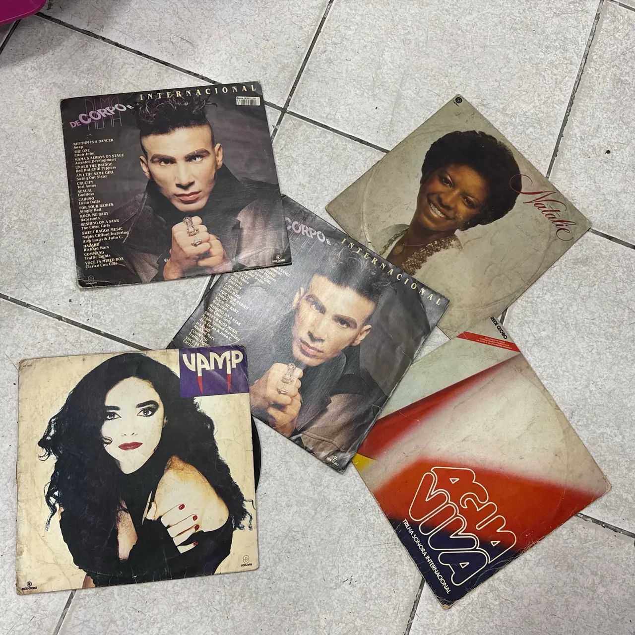 Lote com discos de vinil 5 peças  - Foto 2