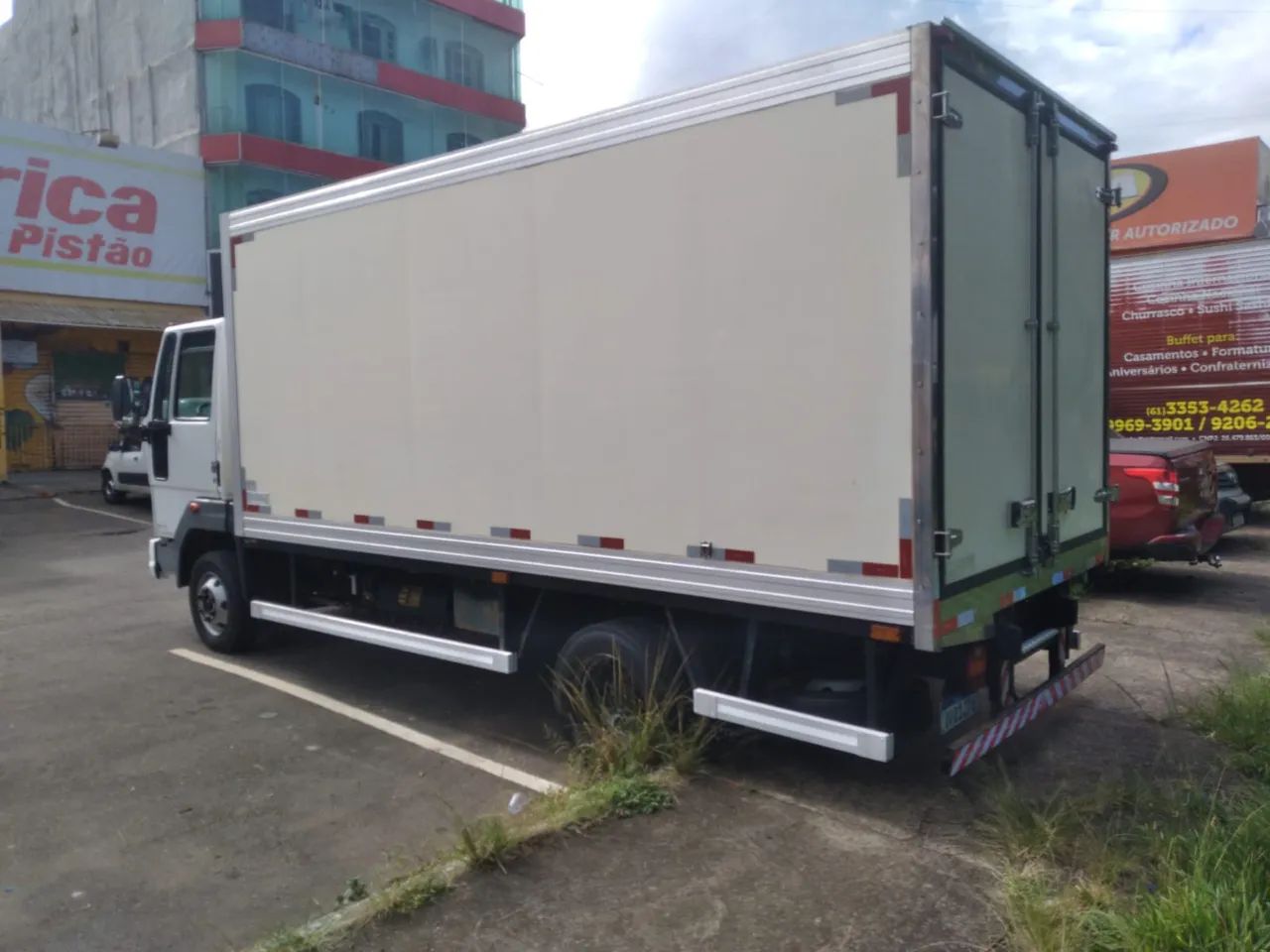 Ford cargo 816 2014