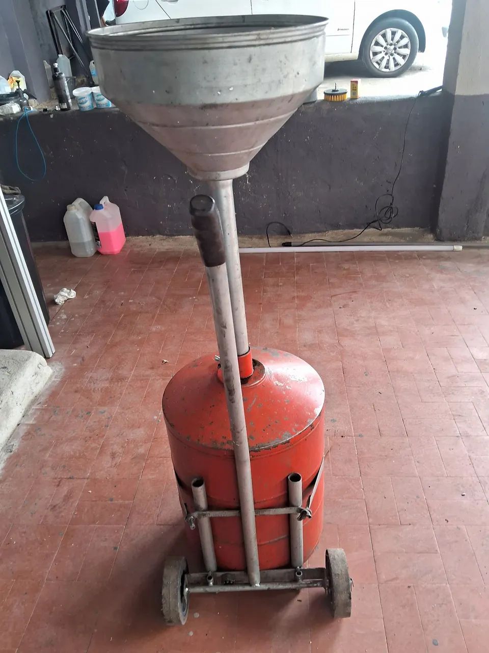 Coletor de óleo pingadeira com carrinho para oficina mecânica  - Foto 2