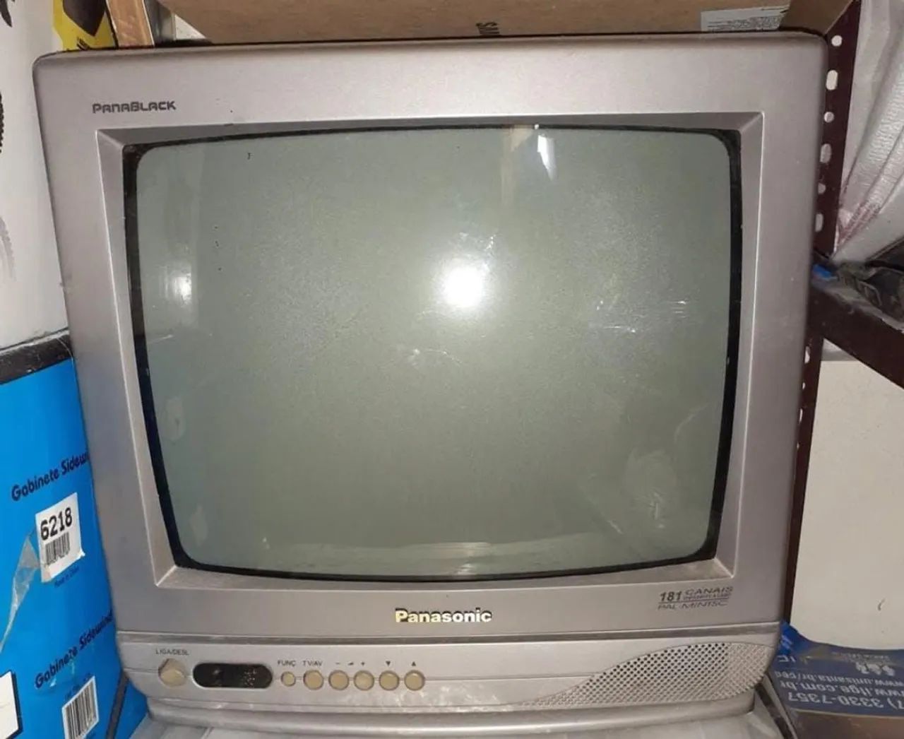 colchão, tv , cadeira, sim, computador , microondas  - Foto 4
