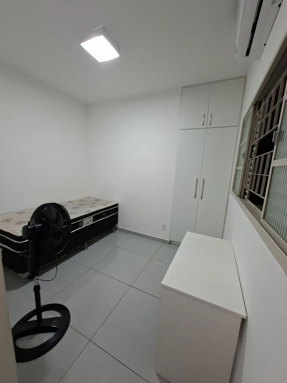 Kitnet mobiliada no centro
