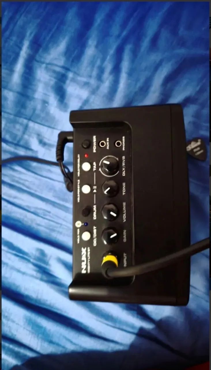 Amplificador mini bluetooth para guitarra e baixo - Foto 4