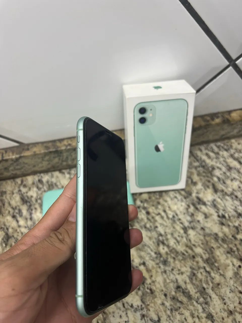 iPhone 11 impecável 