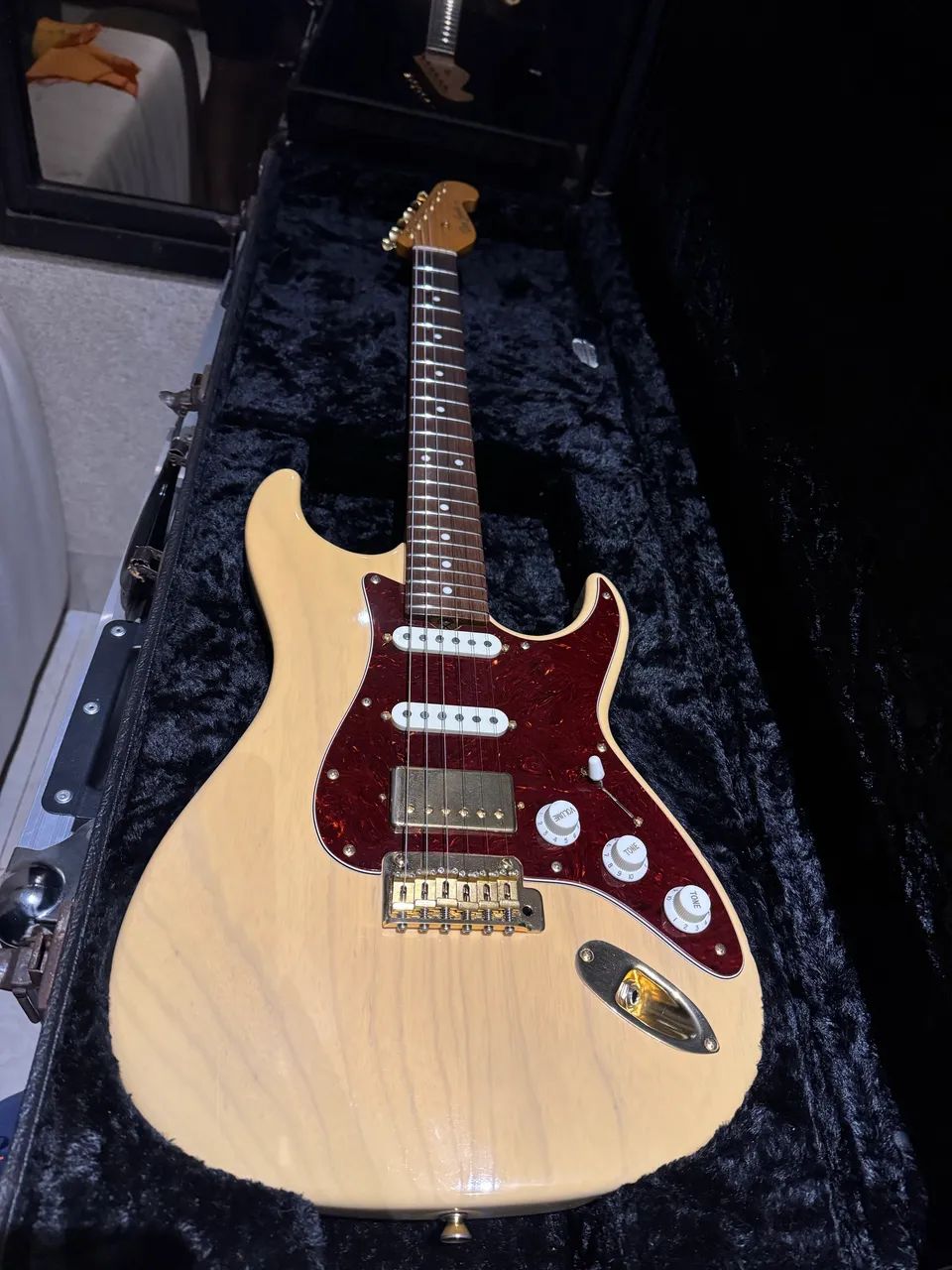 Guitarra Don grosh retrô Classic HSS Brasilian Rozewood