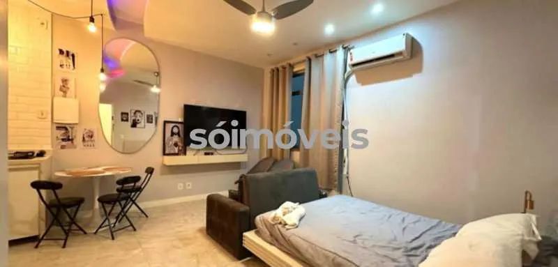 Studio : / Residencial / Copacabana