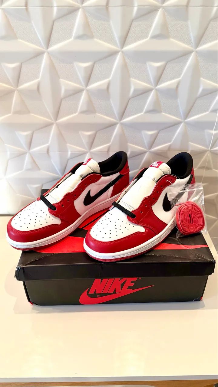 Nike Jordan Low Chicago - Tamanho 42 - Foto 5